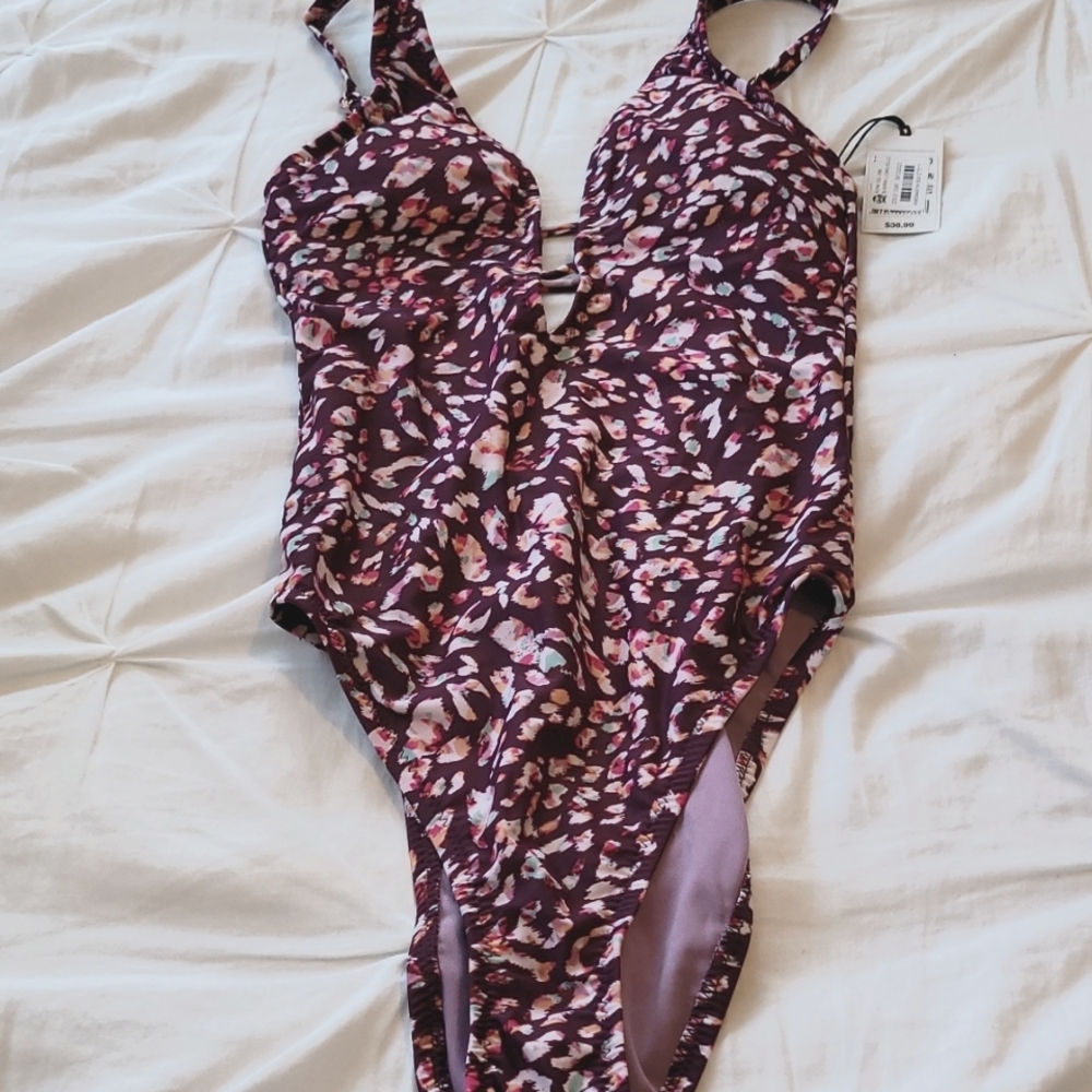 Shade and Shore Women's Swimsuit